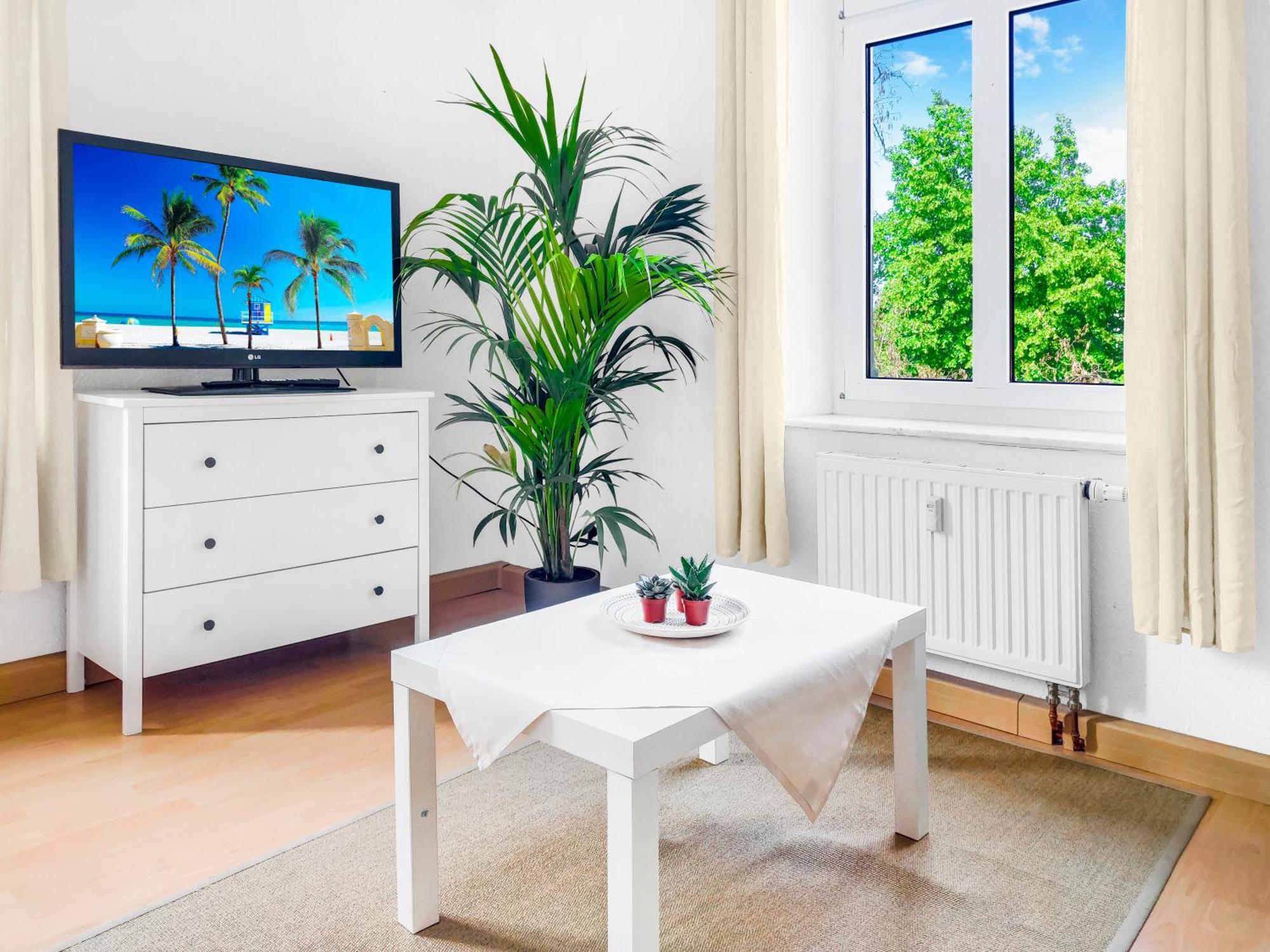 Bis 6 Personen - Helle, Ruhige Whg, 2 Baeder, Dd Neustadt, Top Lage Apartment Dresden